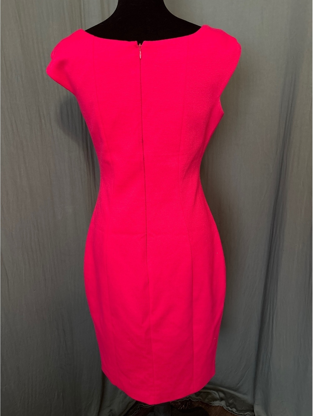 Tahari Knee Length Dress - Picture 4 of 6